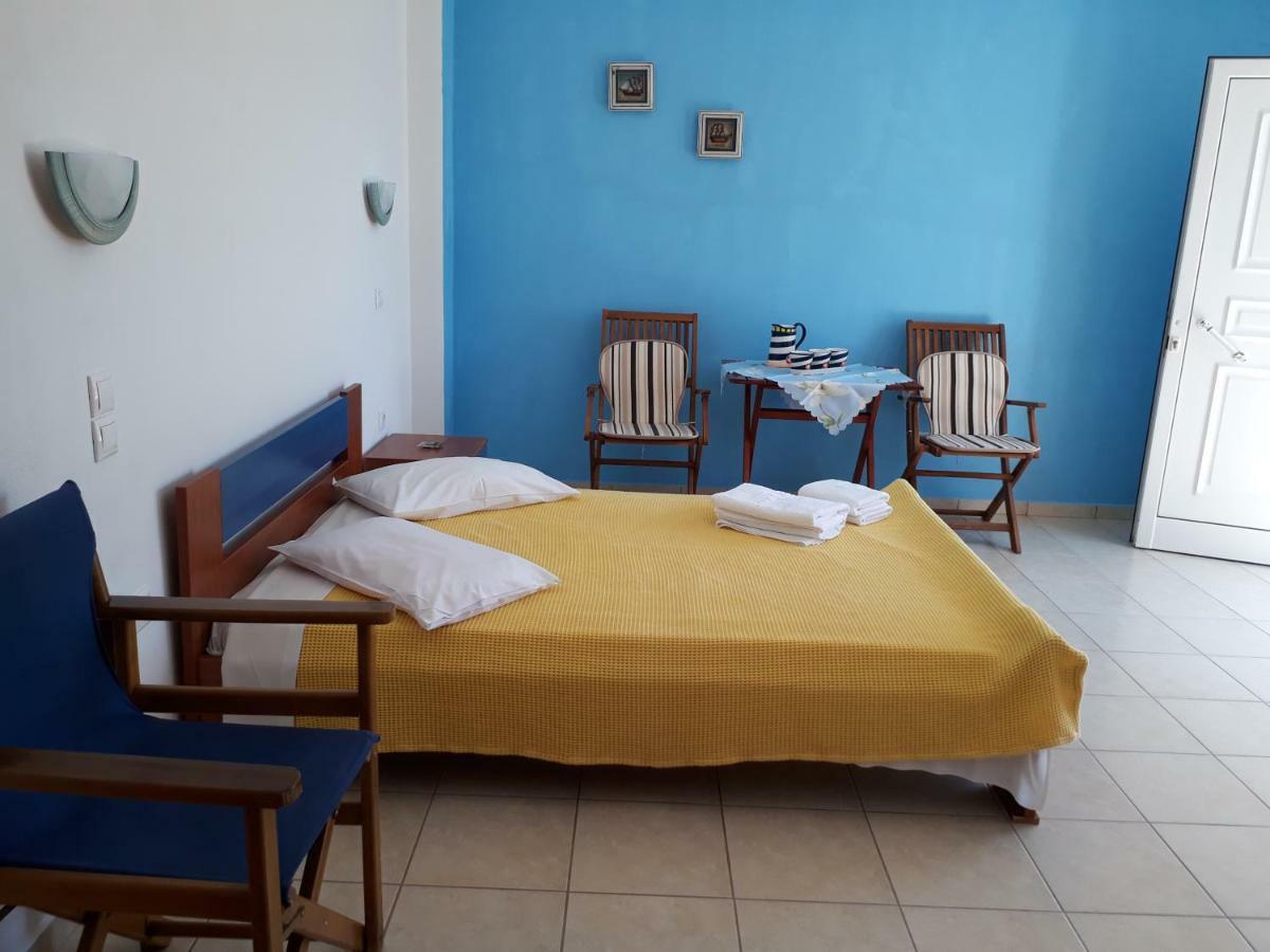 Iremia Rooms Adamantas  Buitenkant foto