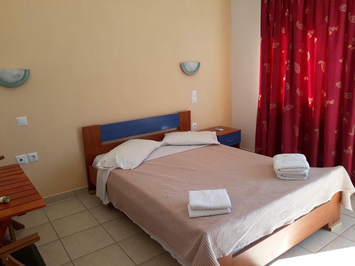 Iremia Rooms Adamantas  Buitenkant foto